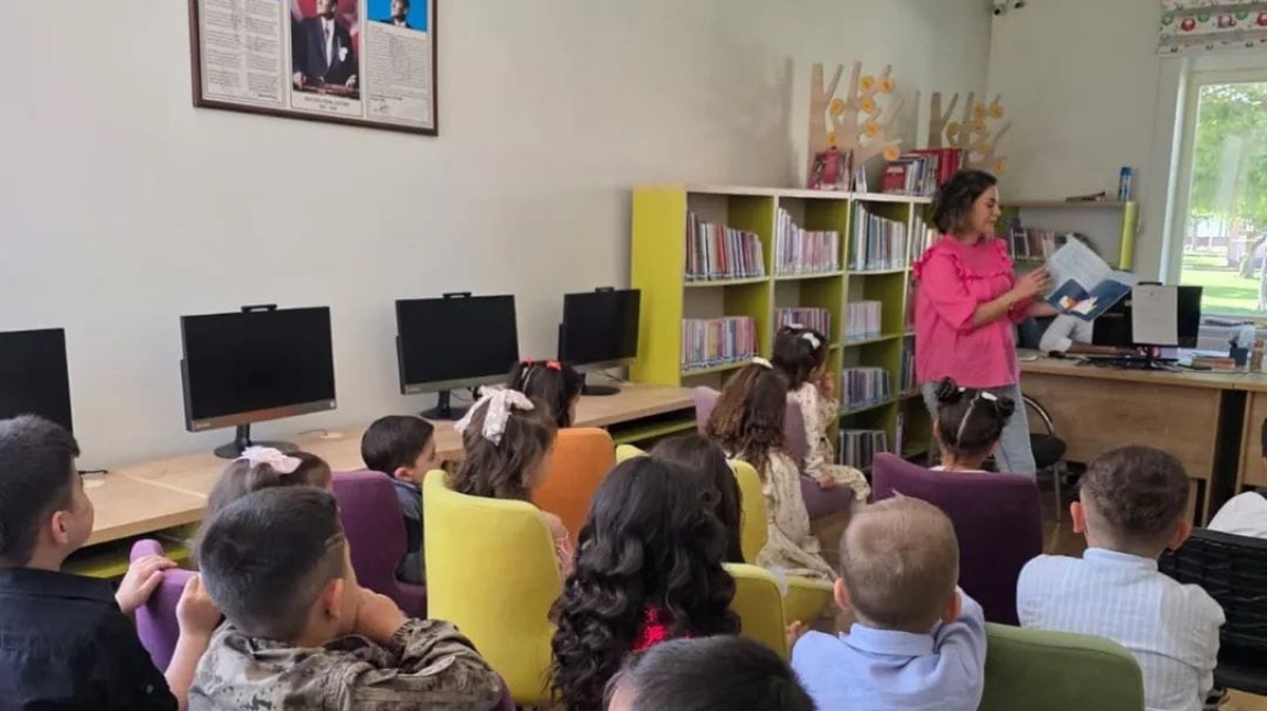 Anasınıflarımızın Kütüphane Gezisi